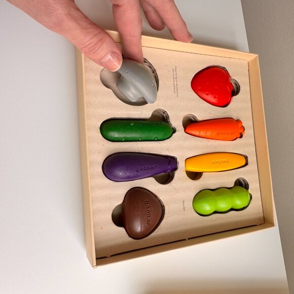 2 Sets of GOOBER Crayons (Goober Crayon Farm PLUS Goober Peanut Crayons) - Picture 7 of 8